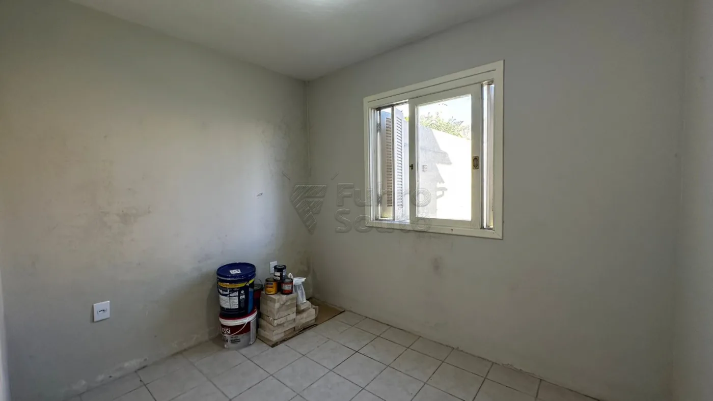 Comprar Casa / Padr&atilde;o em Pelotas R$ 990.000,00 - Foto 24