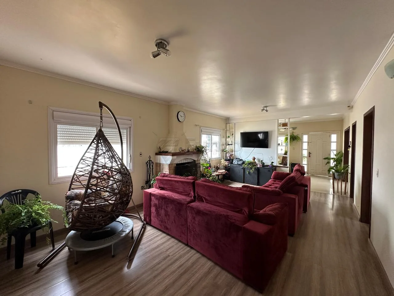 Comprar Comercial / Pr&eacute;dio em Pelotas R$ 1.970.000,00 - Foto 1