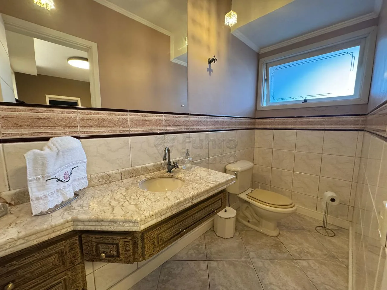 Comprar Casa / Padr&atilde;o em Pelotas R$ 1.400.000,00 - Foto 9