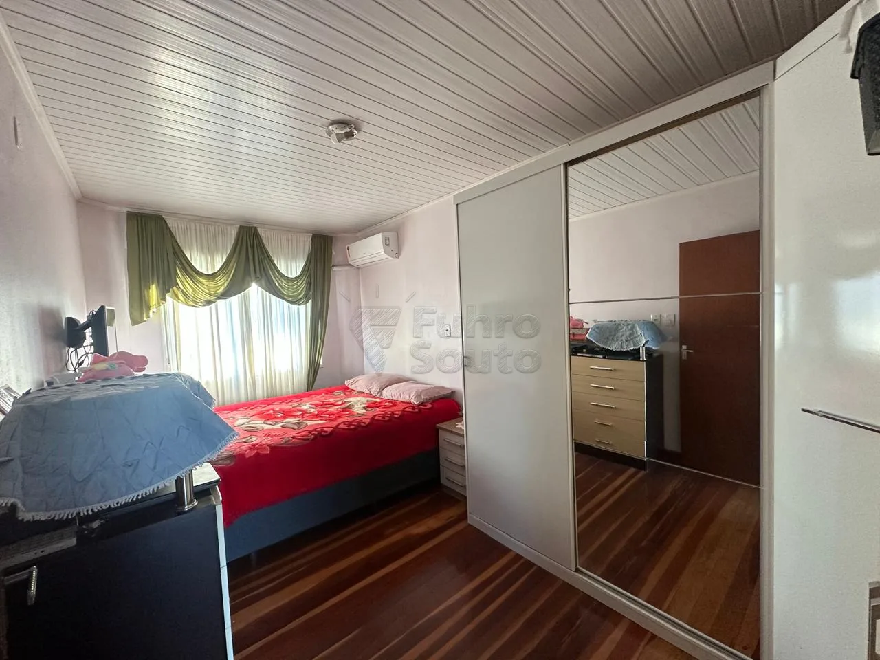 Comprar Comercial / Pr&eacute;dio em Pelotas R$ 1.280.000,00 - Foto 8