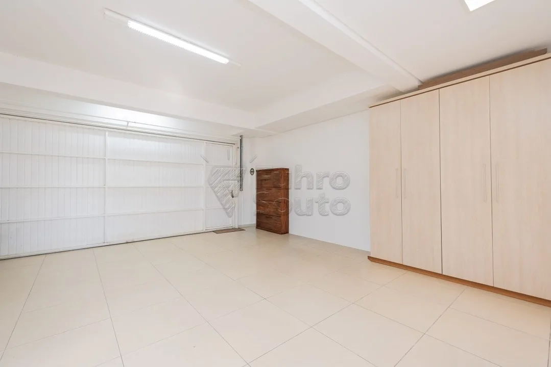 Comprar Casa / Padr&atilde;o em Pelotas R$ 748.000,00 - Foto 21