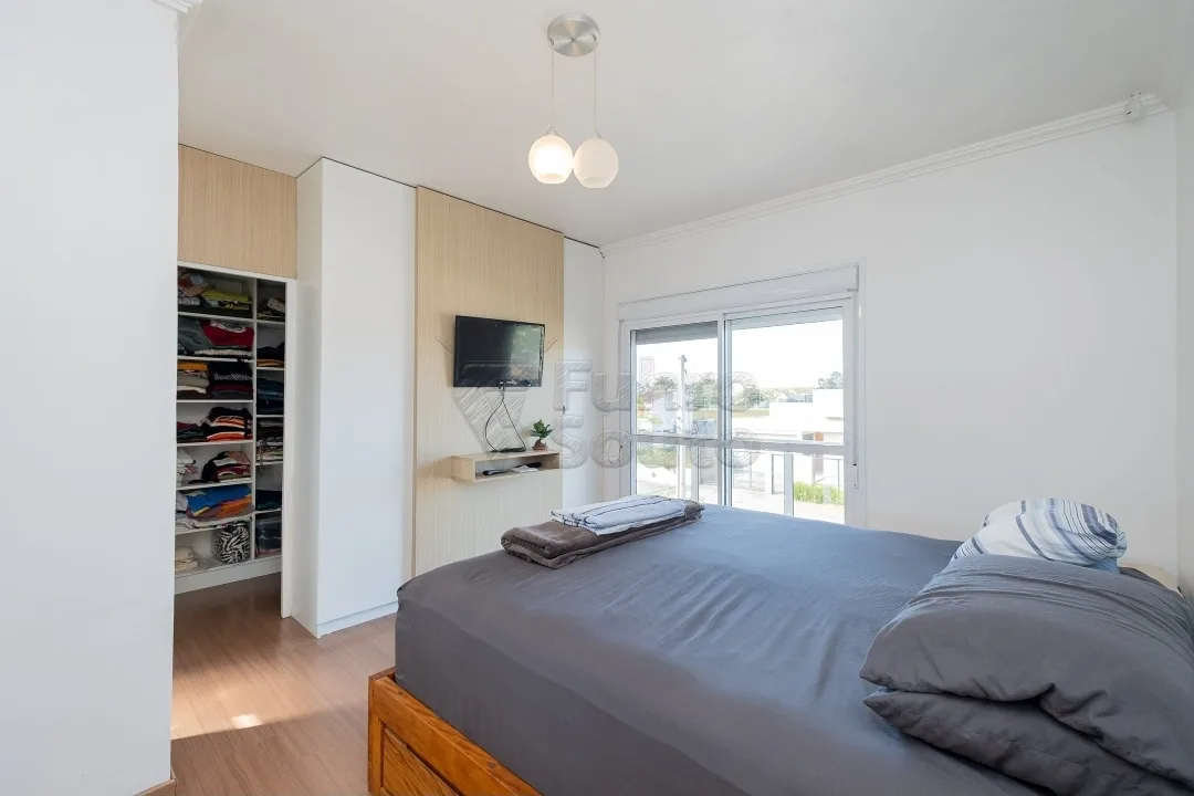 Comprar Casa / Padr&atilde;o em Pelotas R$ 748.000,00 - Foto 11