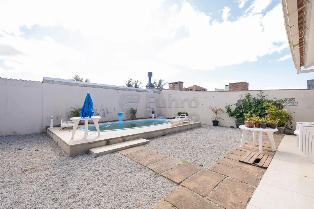 Comprar Casa / Padr&atilde;o em Pelotas R$ 748.000,00 - Foto 22