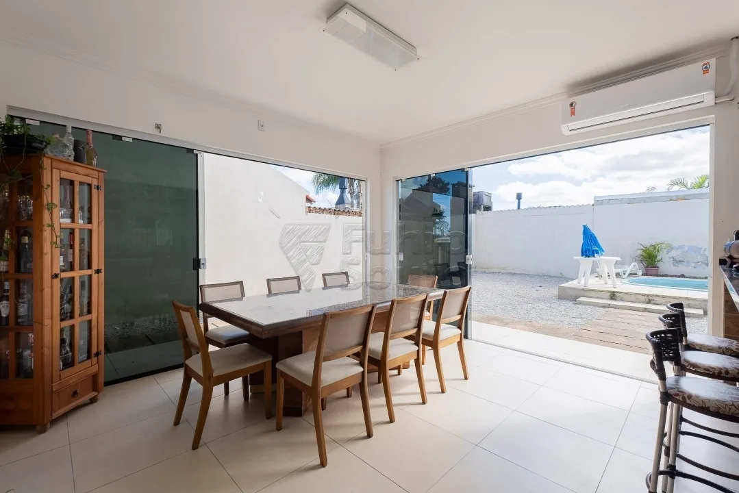 Comprar Casa / Padr&atilde;o em Pelotas R$ 748.000,00 - Foto 4