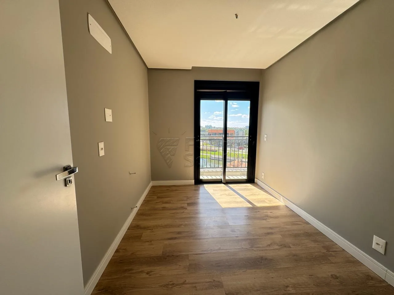Comprar Apartamento / Padr&atilde;o em Pelotas R$ 970.000,00 - Foto 5