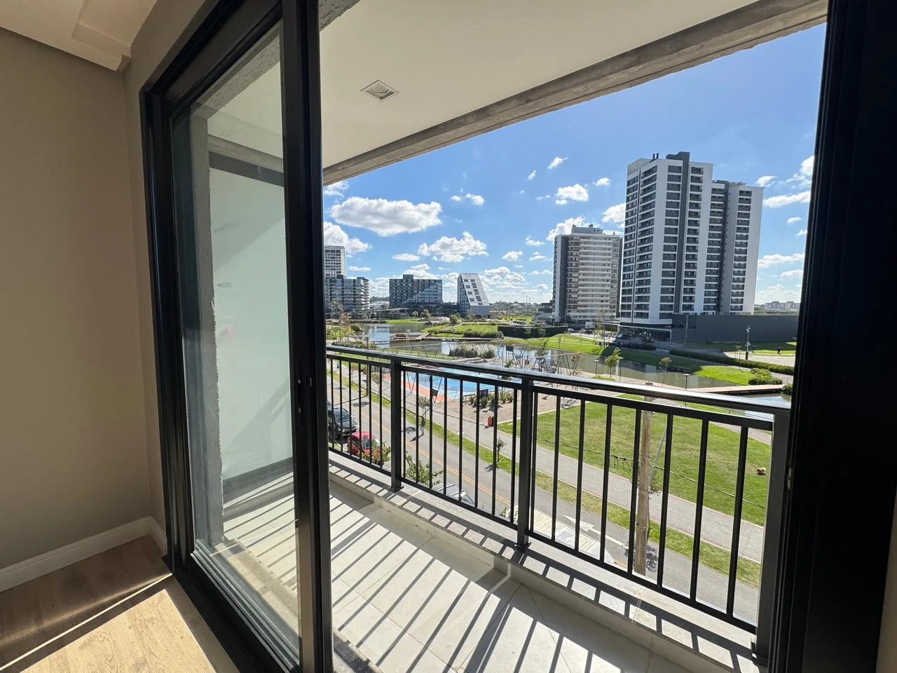 Comprar Apartamento / Padr&atilde;o em Pelotas R$ 970.000,00 - Foto 10