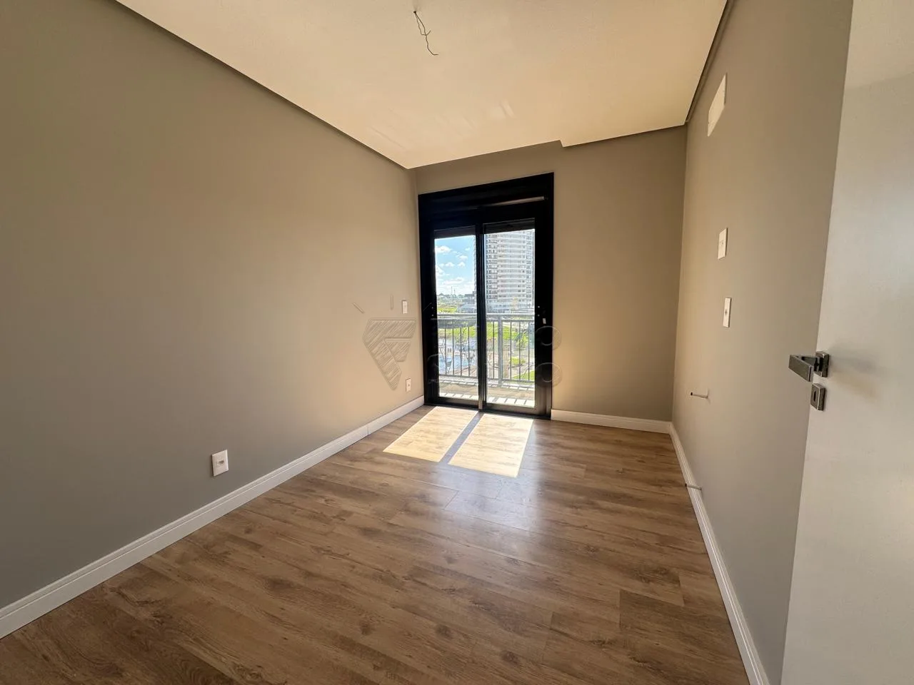 Comprar Apartamento / Padr&atilde;o em Pelotas R$ 970.000,00 - Foto 5