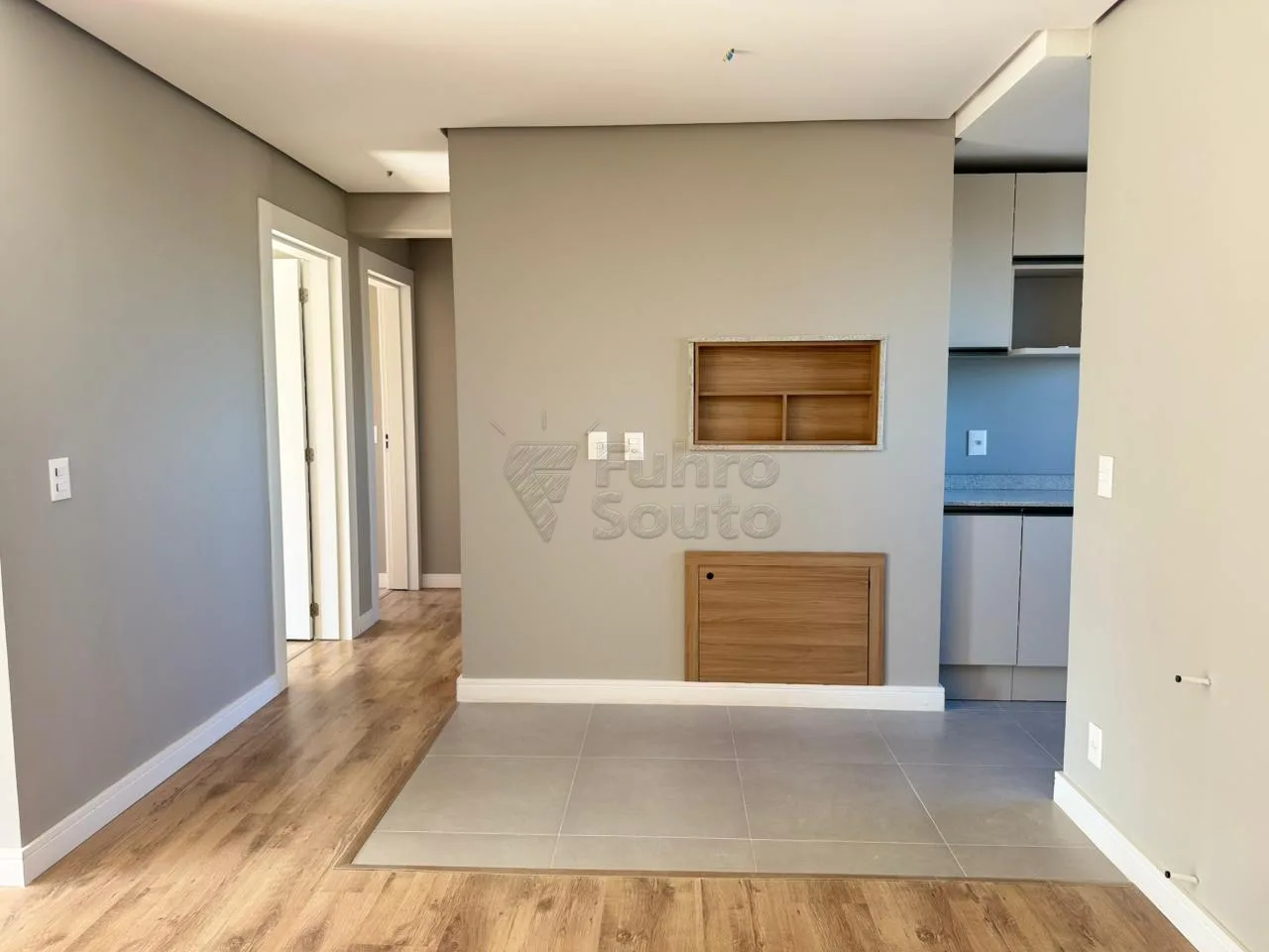 Comprar Apartamento / Padr&atilde;o em Pelotas R$ 970.000,00 - Foto 9