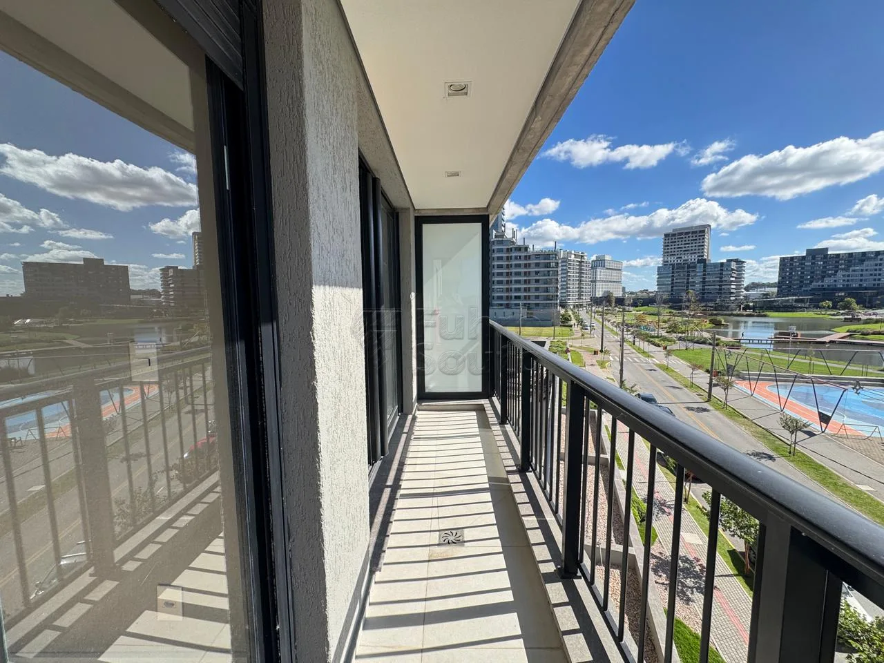 Comprar Apartamento / Padr&atilde;o em Pelotas R$ 970.000,00 - Foto 11