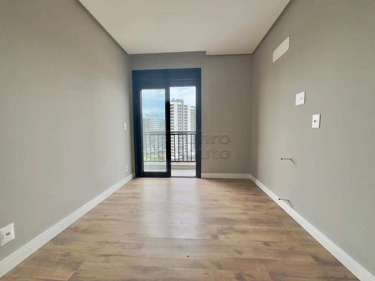 Comprar Apartamento / Padr&atilde;o em Pelotas R$ 890.000,00 - Foto 5