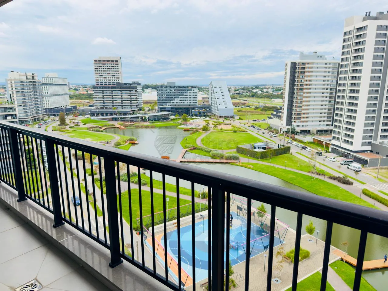 Comprar Apartamento / Padr&atilde;o em Pelotas R$ 890.000,00 - Foto 9