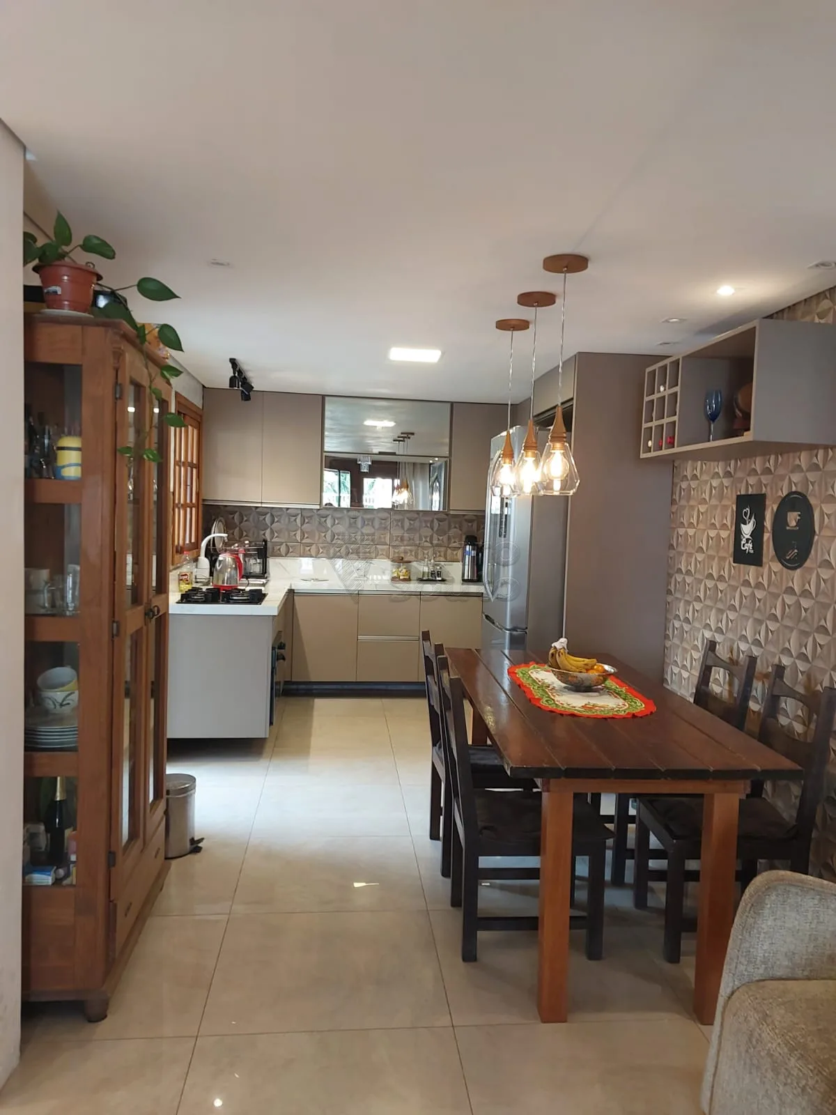 Comprar Casa / Padr&atilde;o em Pelotas R$ 690.000,00 - Foto 5