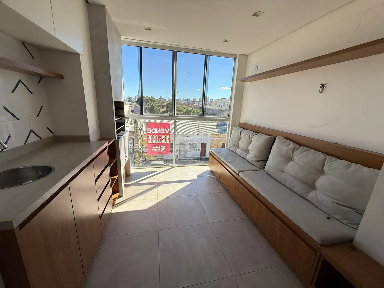 Comprar Apartamento / Padr&atilde;o em Pelotas R$ 360.000,00 - Foto 12