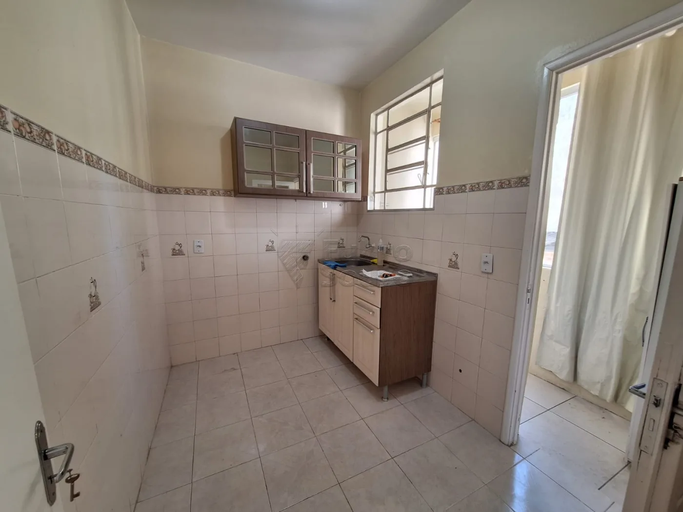 Comprar Apartamento / Padr&atilde;o em Pelotas R$ 270.000,00 - Foto 3