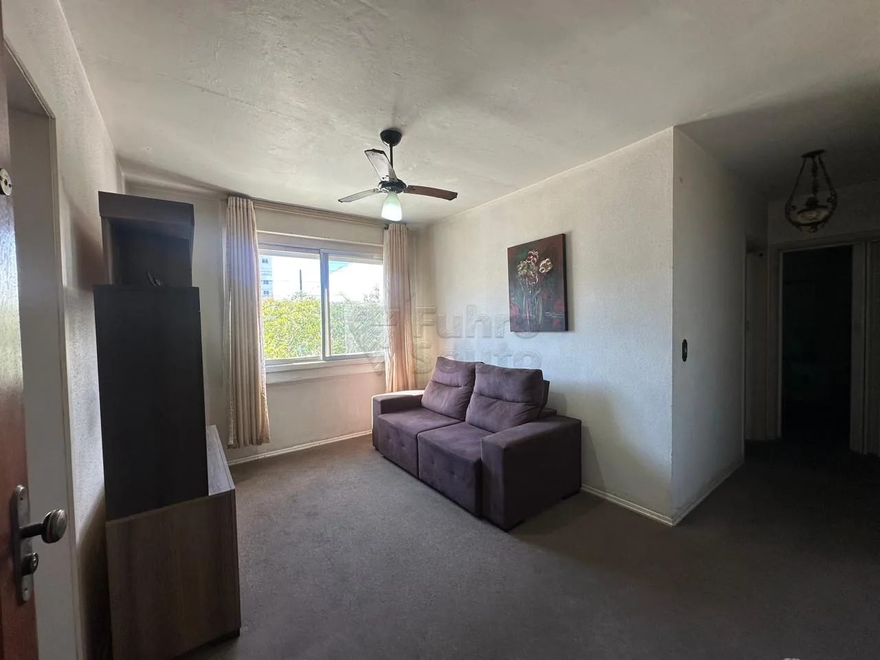 Comprar Apartamento / Padr&atilde;o em Pelotas R$ 195.000,00 - Foto 1