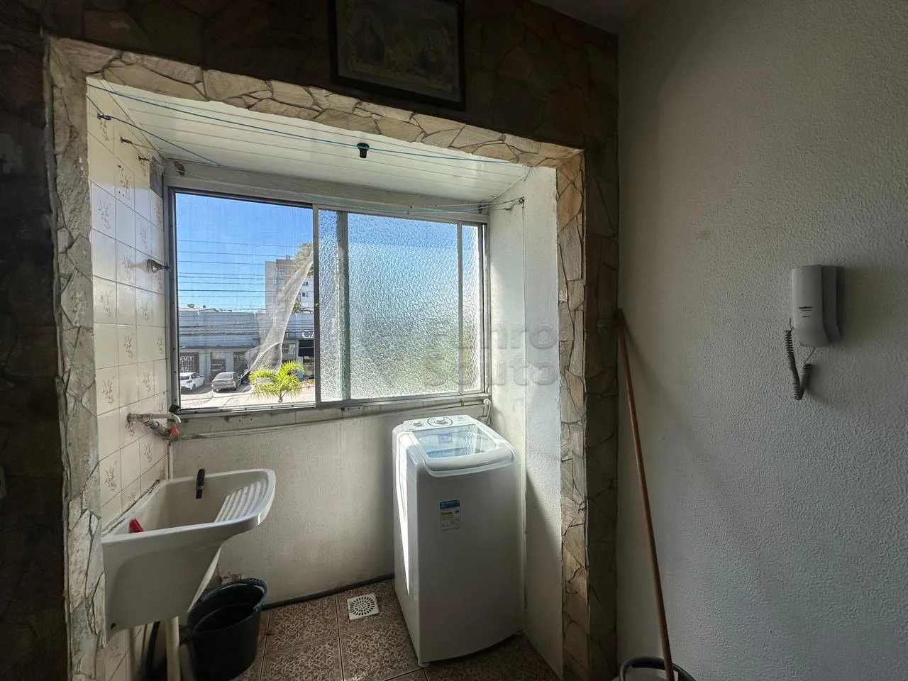 Comprar Apartamento / Padr&atilde;o em Pelotas R$ 195.000,00 - Foto 6