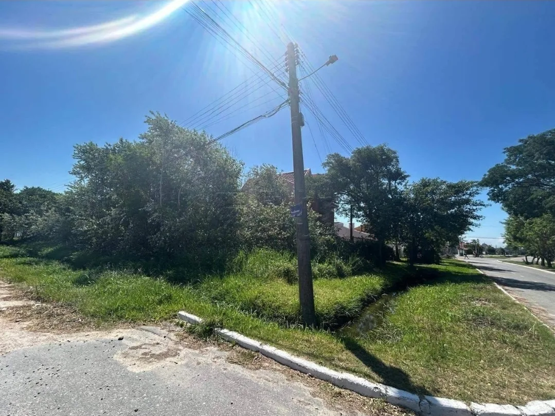 Comprar Terreno / Padr&atilde;o em Pelotas R$ 360.000,00 - Foto 1