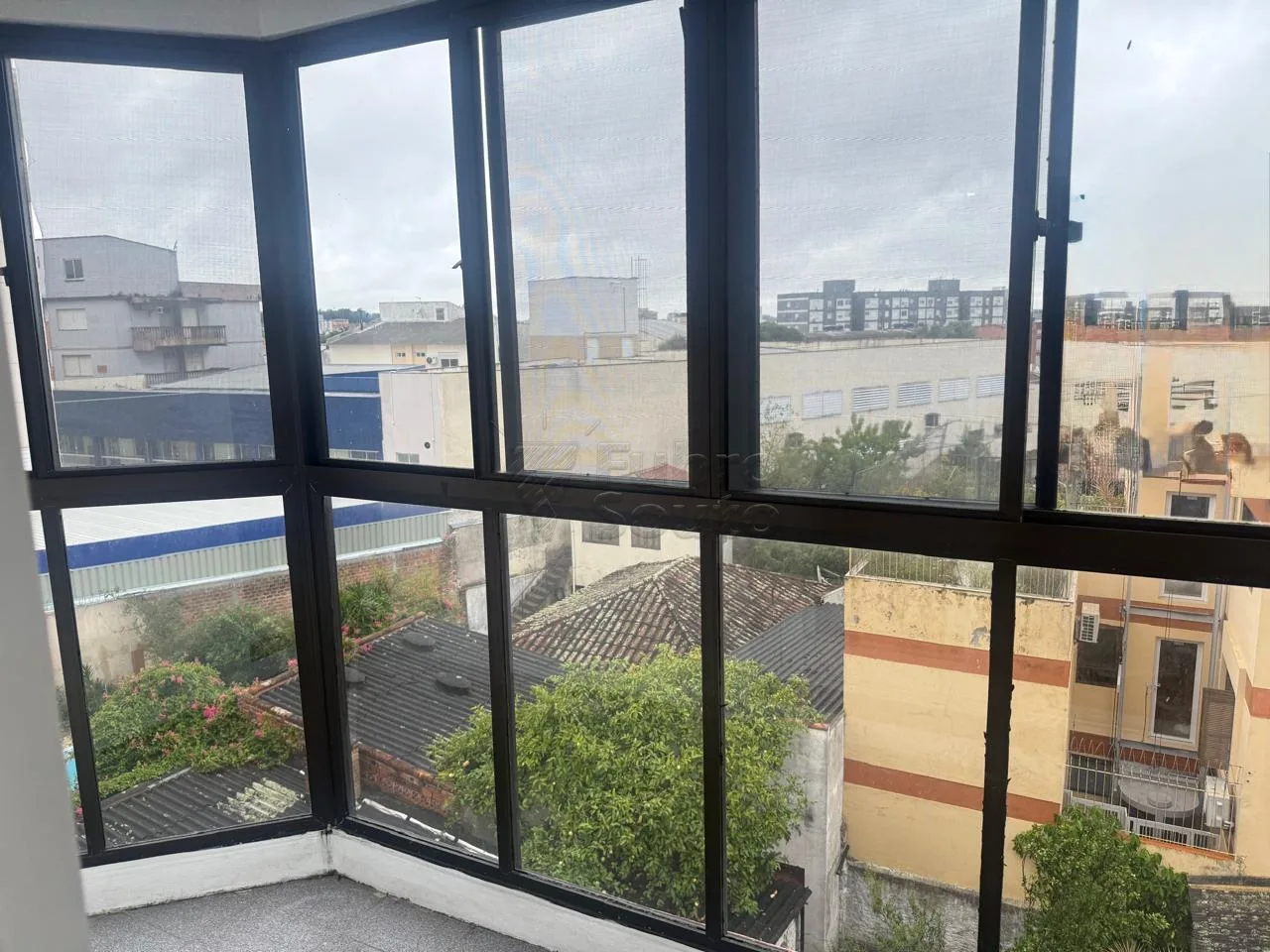 Comprar Apartamento / Padr&atilde;o em Pelotas R$ 340.000,00 - Foto 7