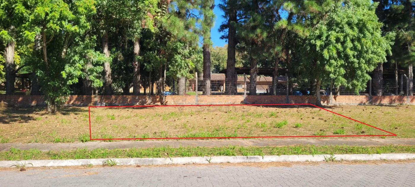 Comprar Terreno / Padr&atilde;o em Pelotas R$ 139.000,00 - Foto 1
