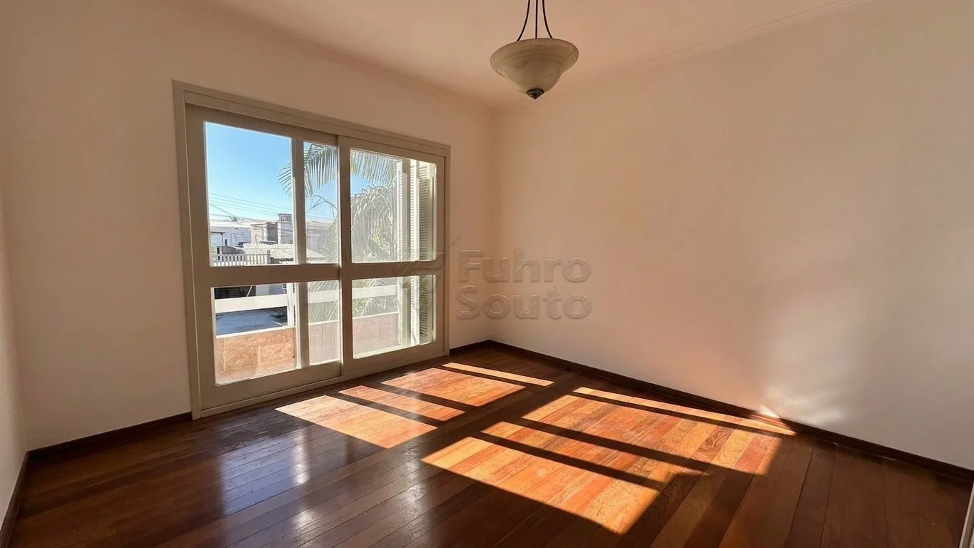 Comprar Apartamento / Fora de Condom&iacute;nio em Pelotas R$ 590.000,00 - Foto 1