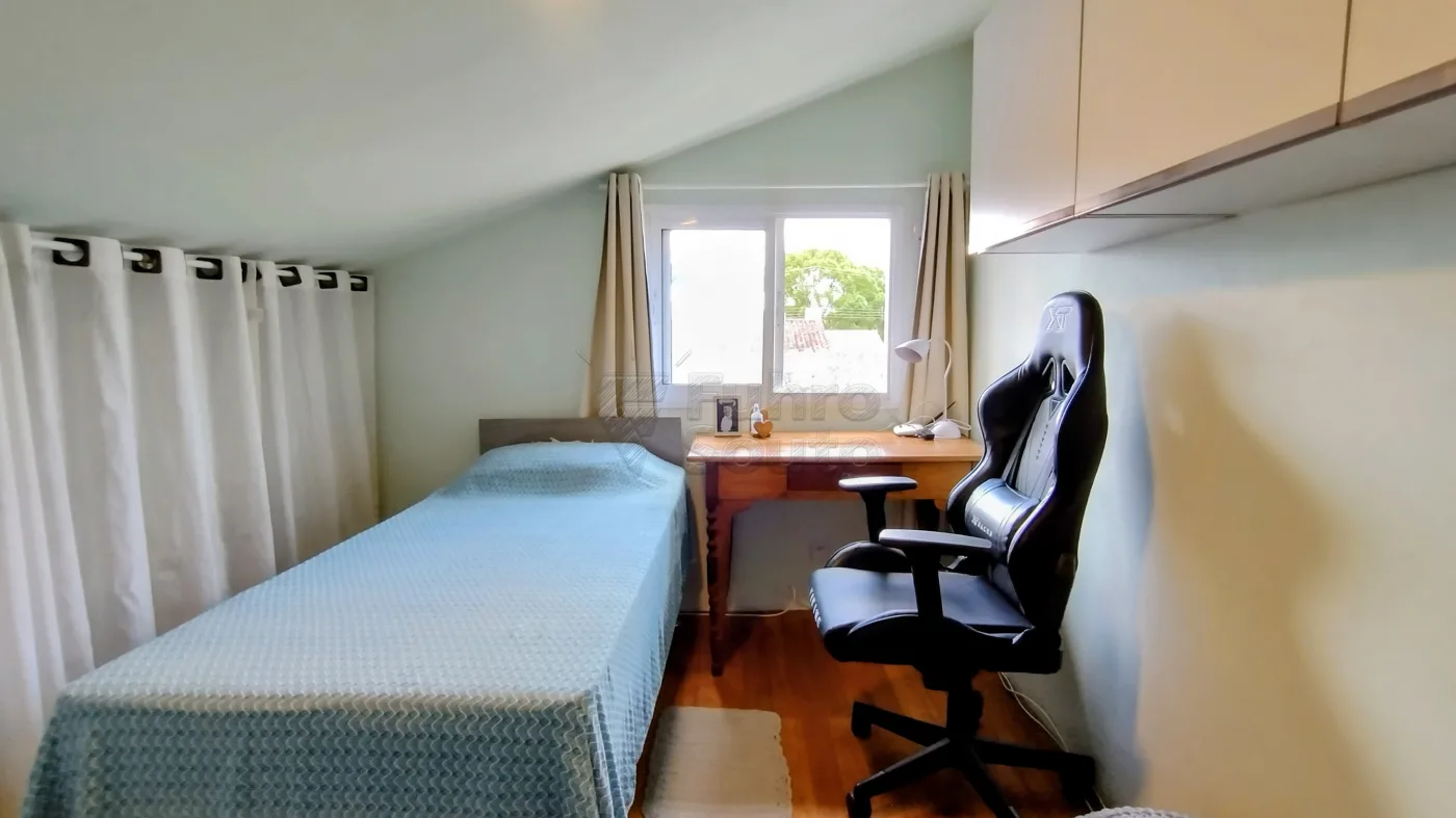 Comprar Casa / Padr&atilde;o em Pelotas R$ 510.000,00 - Foto 5