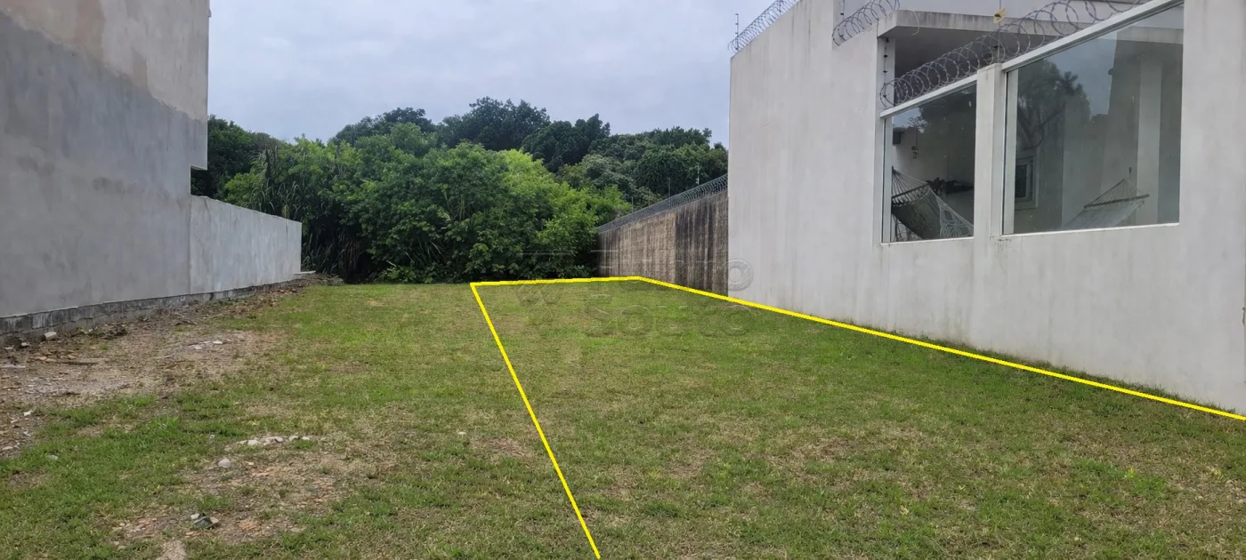 Comprar Terreno / Padr&atilde;o em Pelotas R$ 79.900,00 - Foto 1