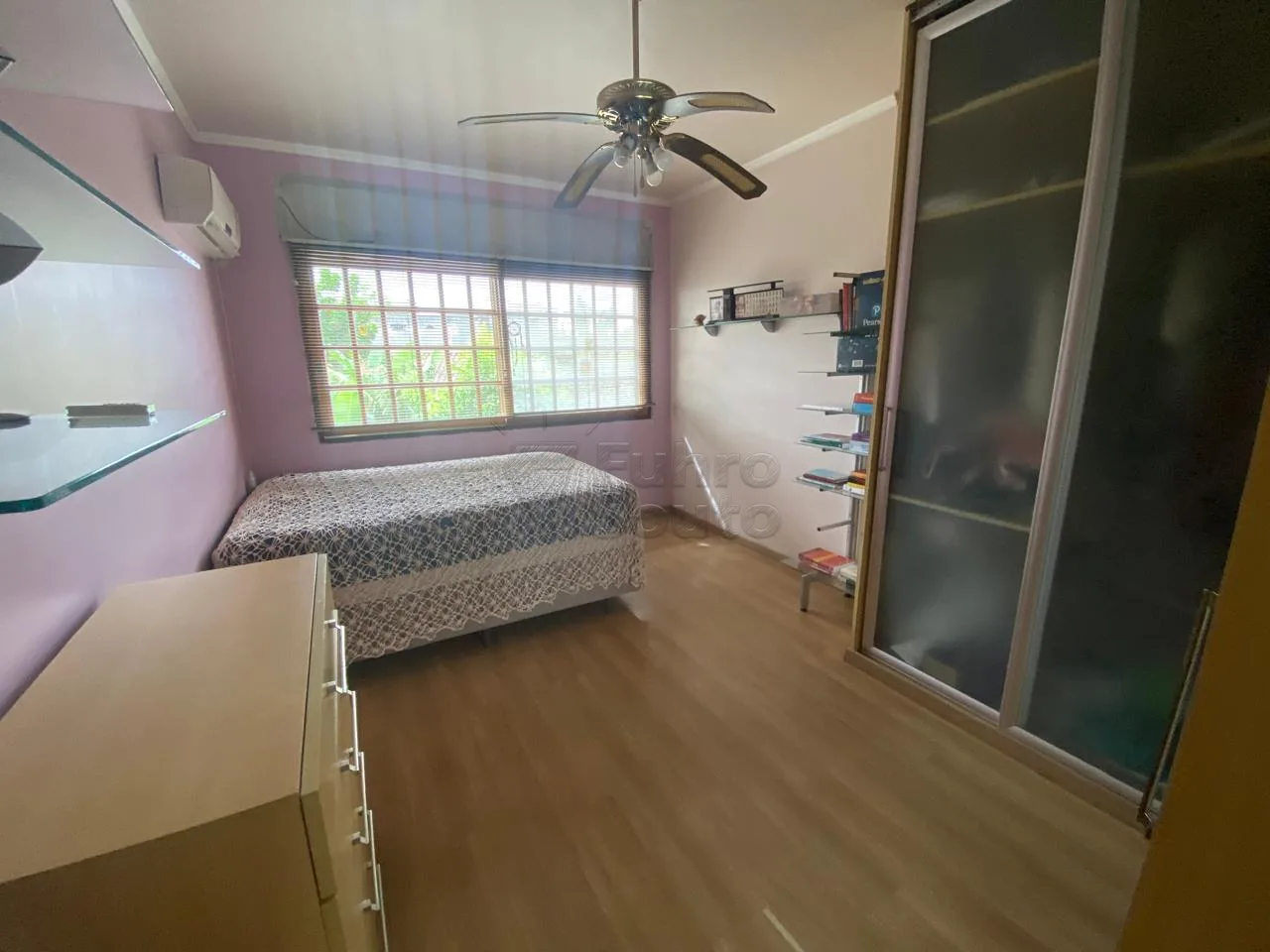 Comprar Casa / Padr&atilde;o em Pelotas R$ 1.920.000,00 - Foto 9