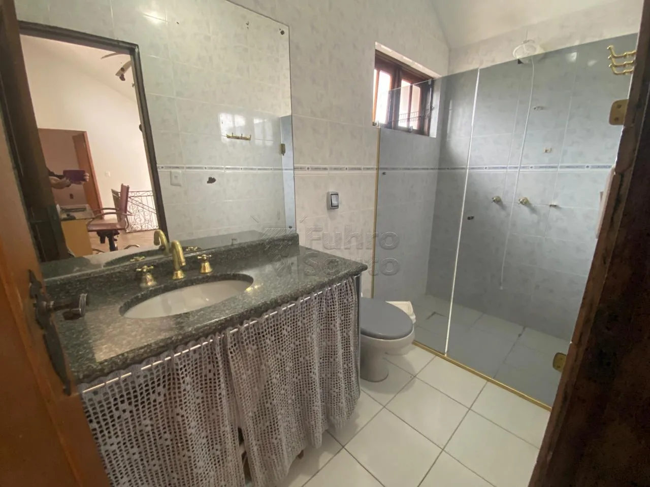Comprar Casa / Padr&atilde;o em Pelotas R$ 1.920.000,00 - Foto 13