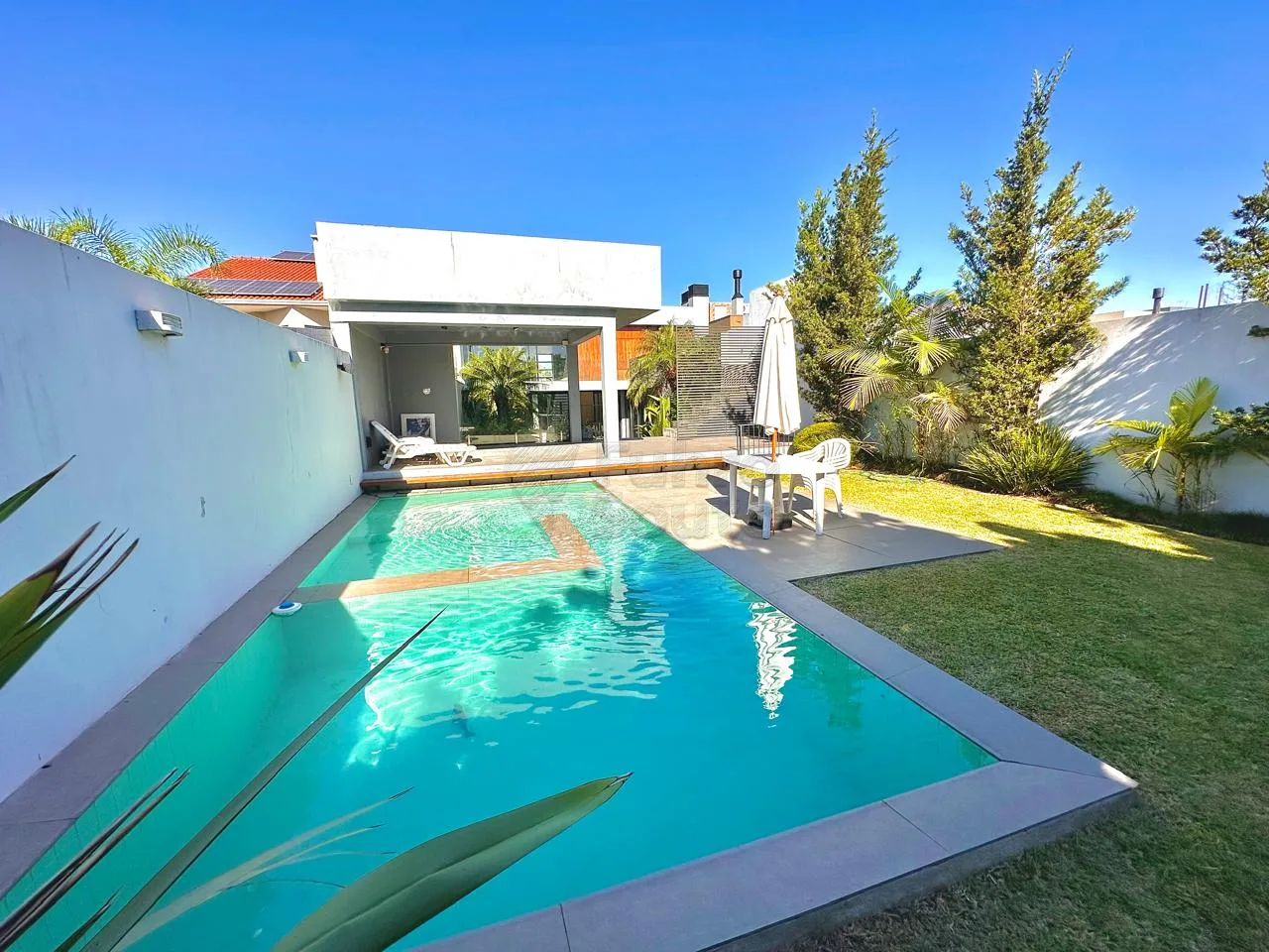 Comprar Casa / Padr&atilde;o em Pelotas R$ 2.100.000,00 - Foto 18