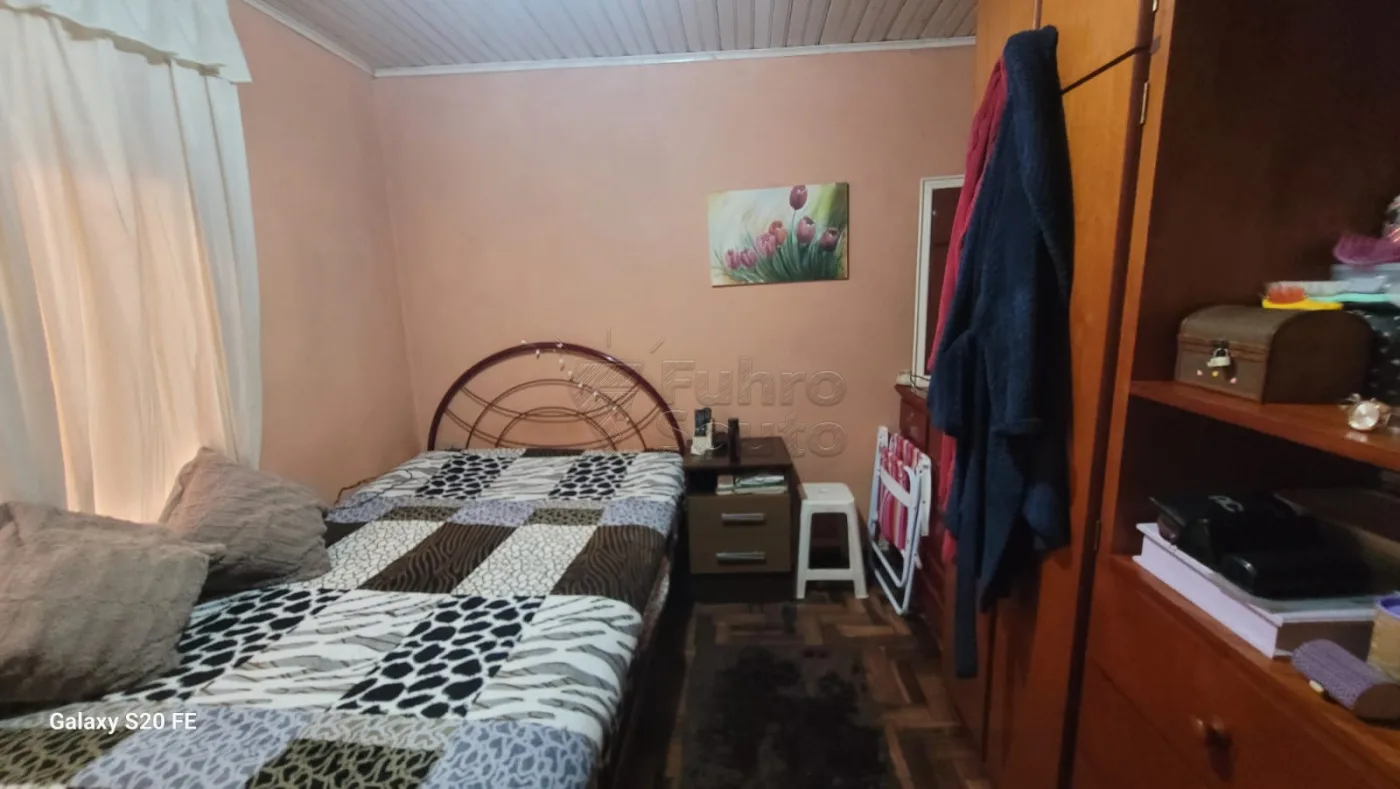 Comprar Casa / Padr&atilde;o em Pelotas R$ 510.000,00 - Foto 6
