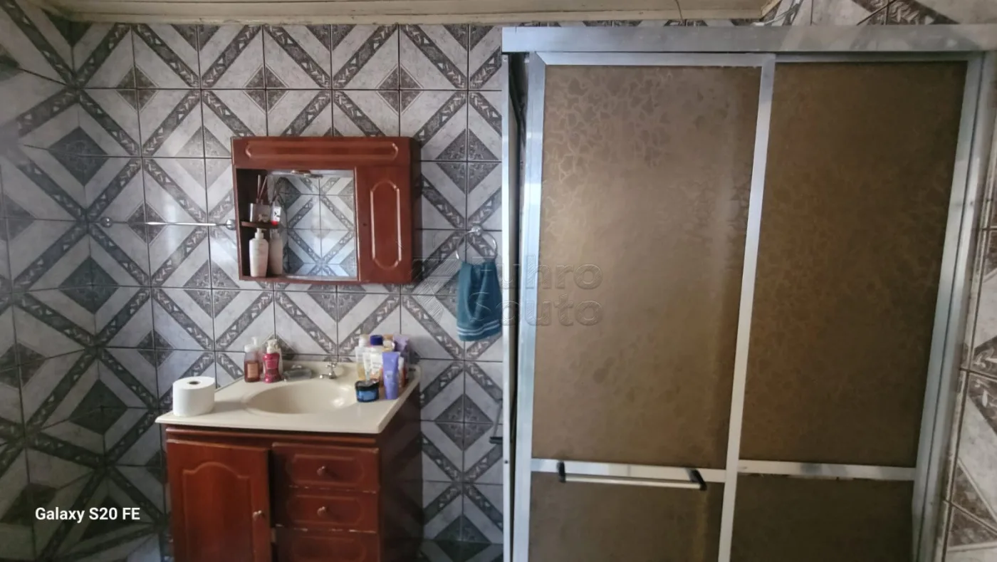 Comprar Casa / Padr&atilde;o em Pelotas R$ 510.000,00 - Foto 8