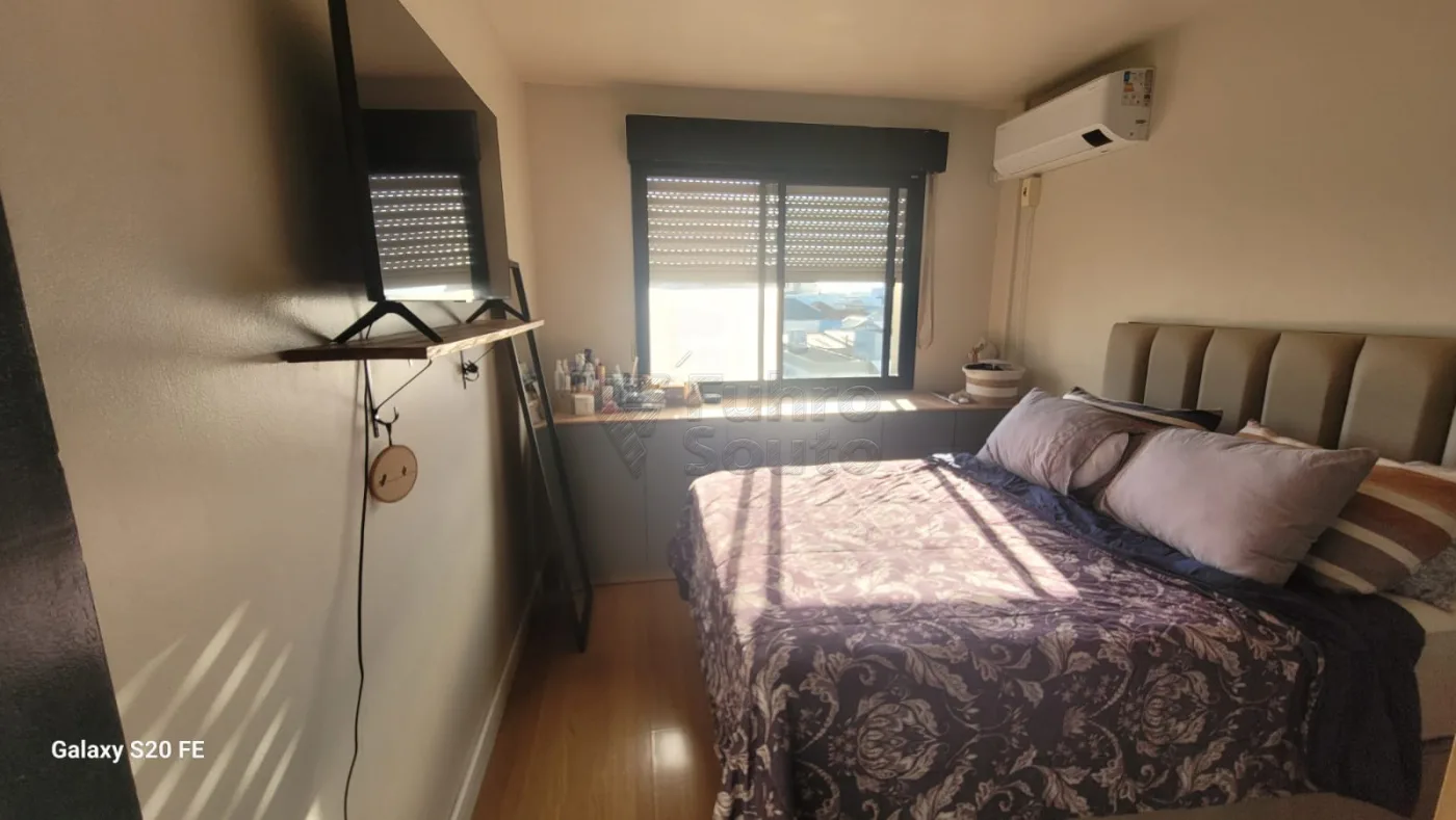 Comprar Apartamento / Padr&atilde;o em Pelotas R$ 320.000,00 - Foto 6