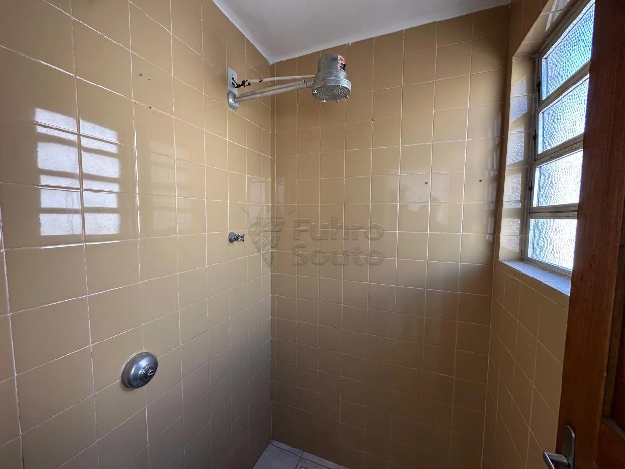Comprar Apartamento / Padr&atilde;o em Pelotas R$ 350.000,00 - Foto 7