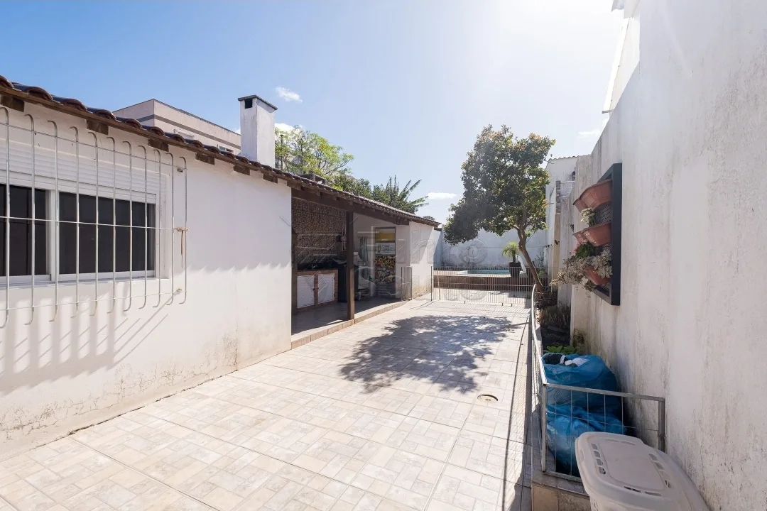 Comprar Casa / Padr&atilde;o em Pelotas R$ 425.000,00 - Foto 26