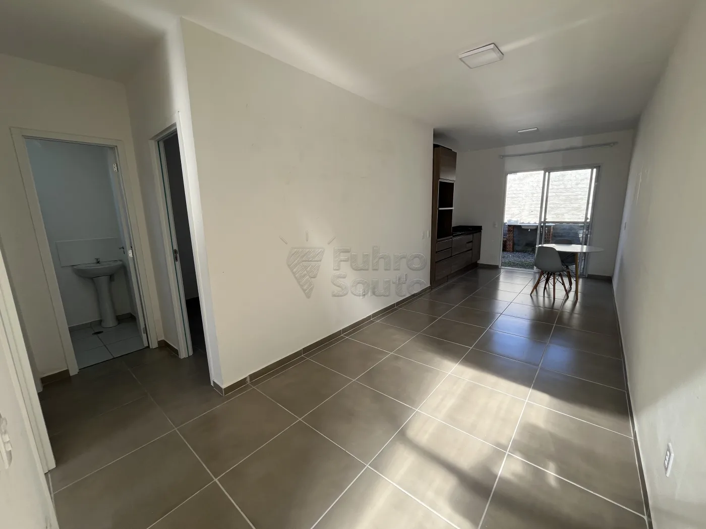 Comprar Casa / Condom&iacute;nio em Pelotas R$ 228.900,00 - Foto 1