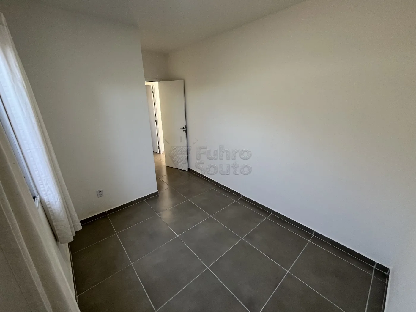 Comprar Casa / Condom&iacute;nio em Pelotas R$ 228.900,00 - Foto 5
