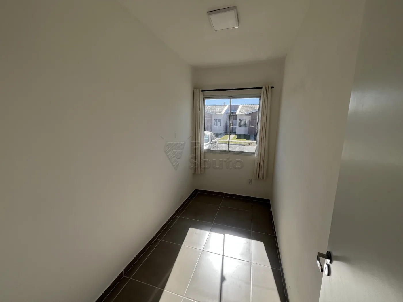 Comprar Casa / Condom&iacute;nio em Pelotas R$ 228.900,00 - Foto 6