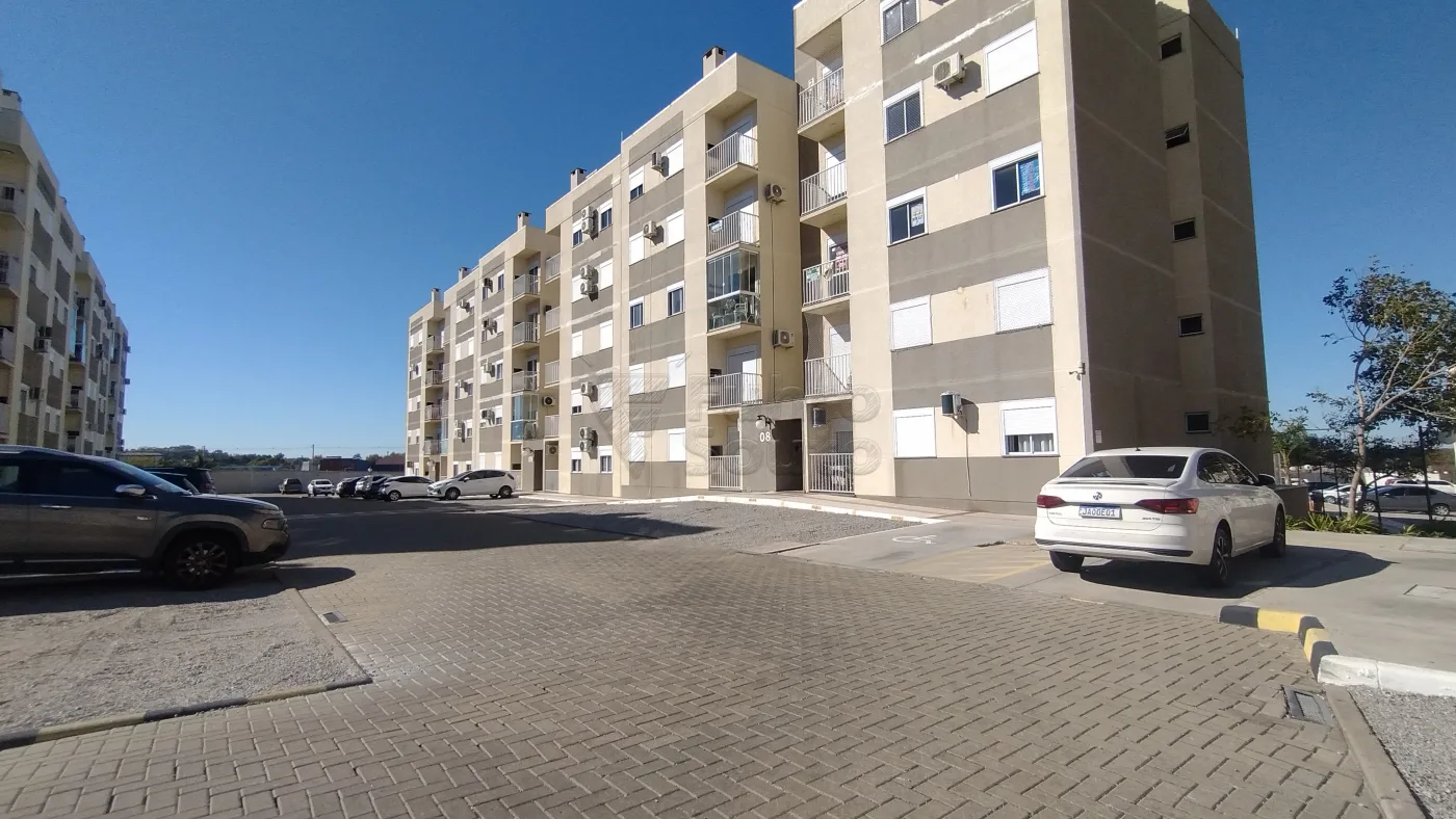 Comprar Apartamento / Padr&atilde;o em Pelotas R$ 210.000,00 - Foto 12