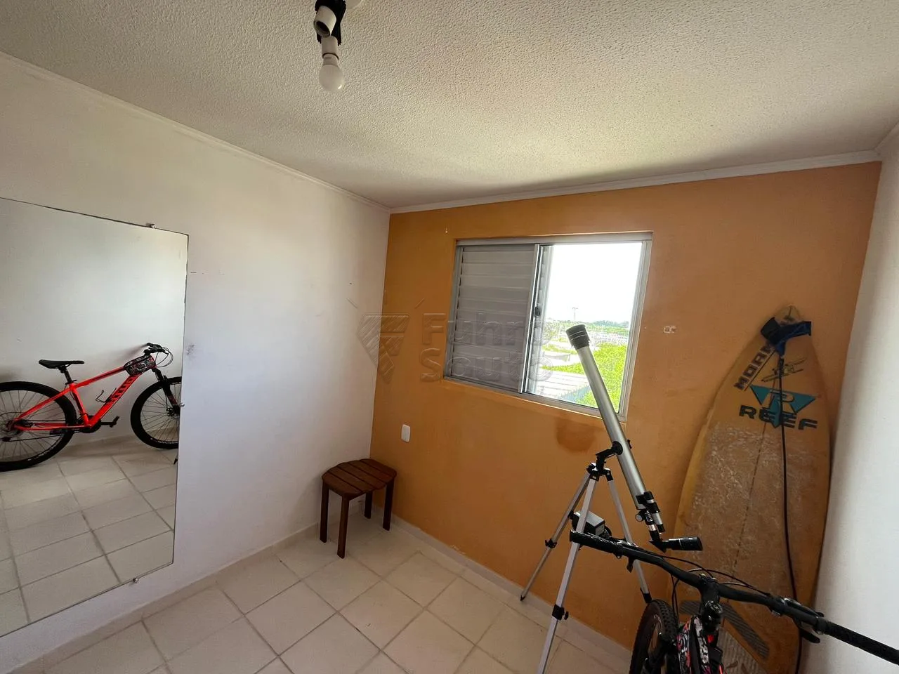 Comprar Apartamento / Padr&atilde;o em Pelotas R$ 148.900,00 - Foto 5