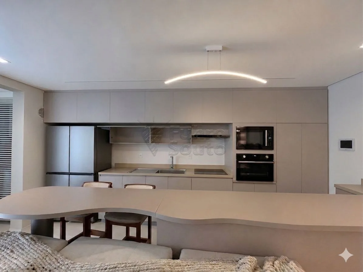 Comprar Apartamento / Padr&atilde;o em Pelotas R$ 999.999,00 - Foto 1