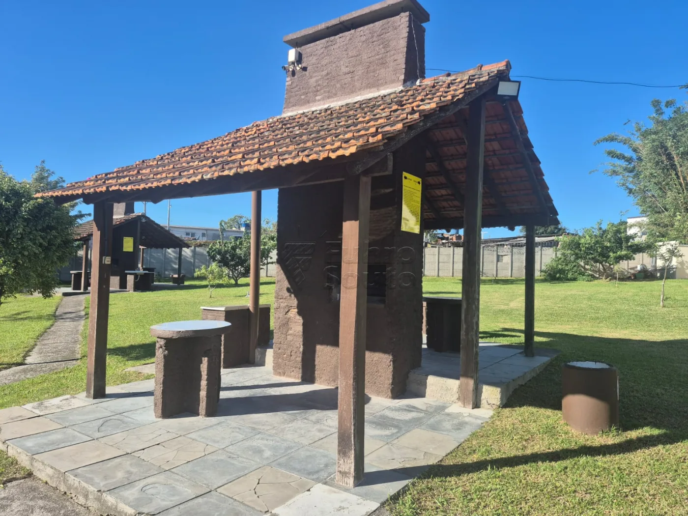 Comprar Apartamento / Padr&atilde;o em Pelotas R$ 165.000,00 - Foto 10