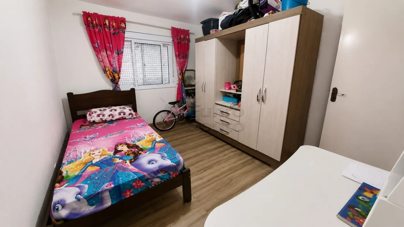 Comprar Apartamento / Padr&atilde;o em Pelotas R$ 164.300,00 - Foto 5