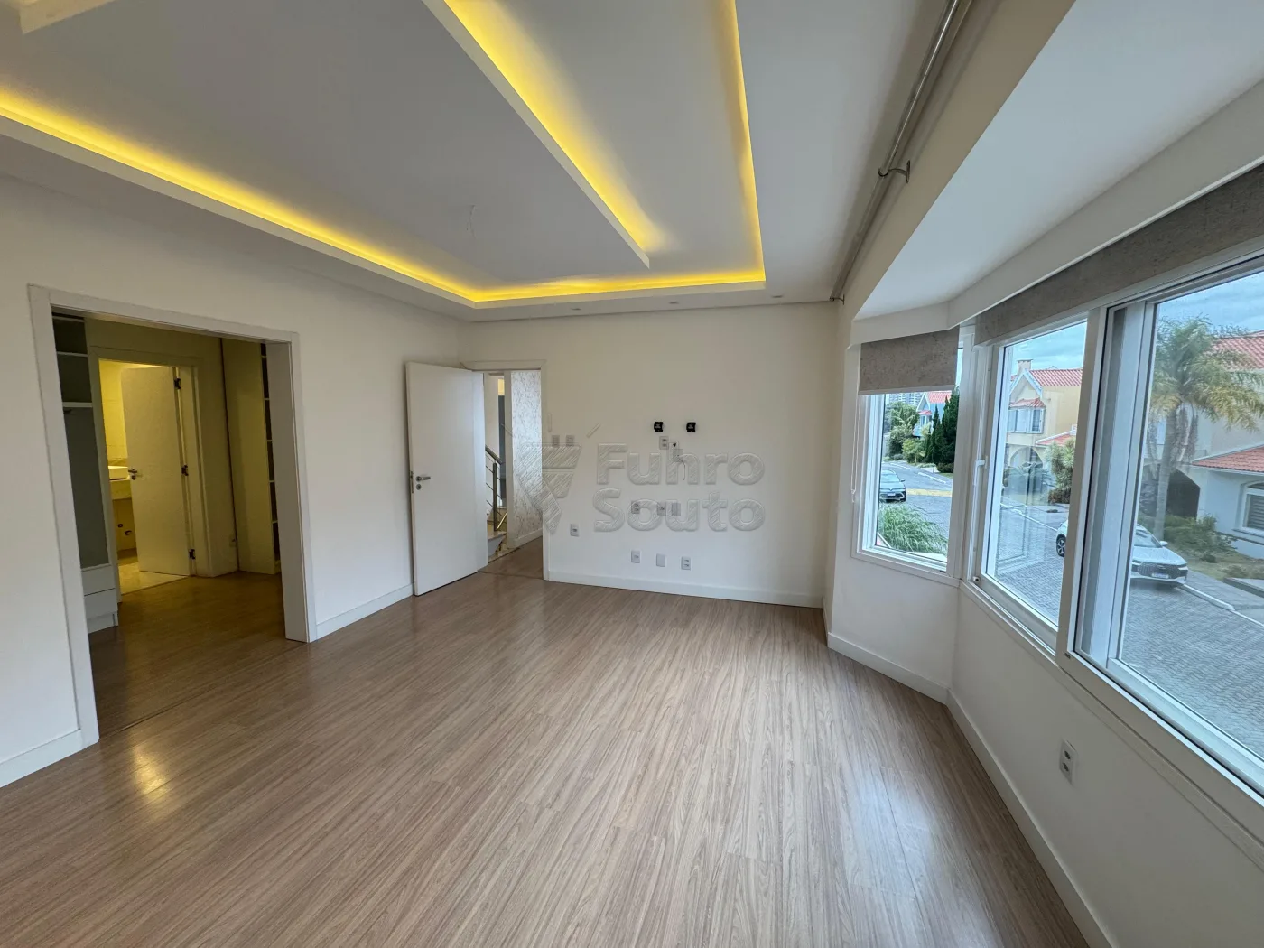 Comprar Casa / Condom&iacute;nio em Pelotas R$ 1.800.000,00 - Foto 13