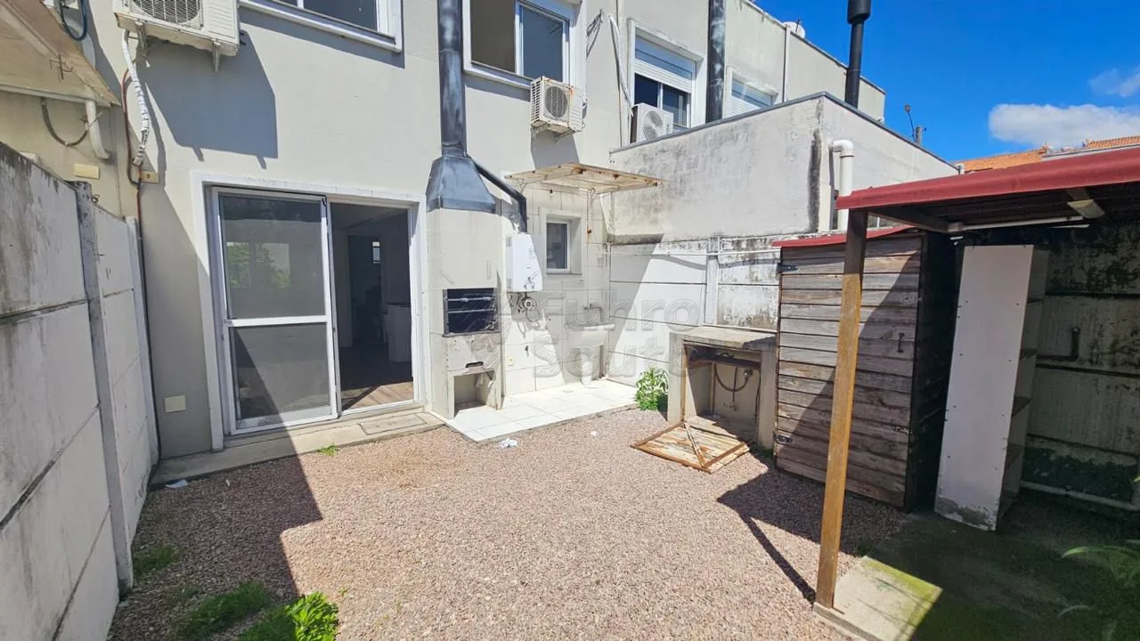Comprar Casa / Condom&iacute;nio em Pelotas R$ 435.000,00 - Foto 10