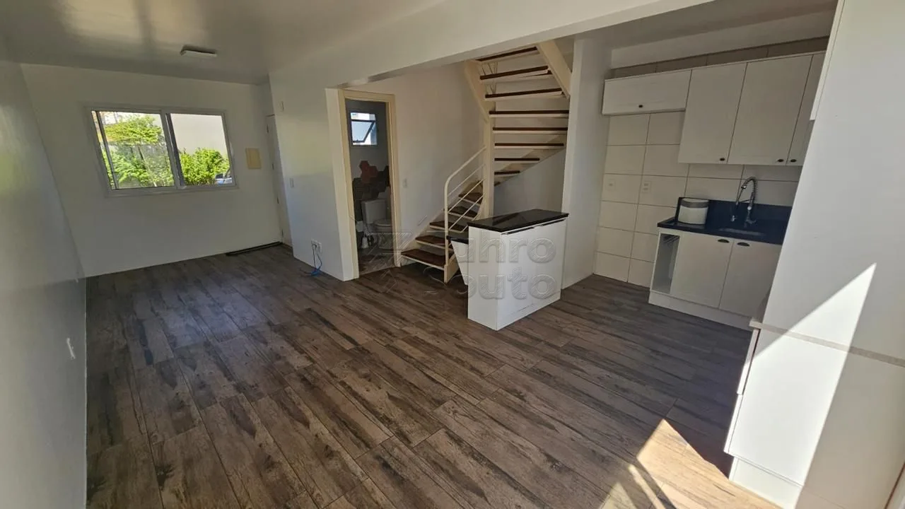 Comprar Casa / Condom&iacute;nio em Pelotas R$ 435.000,00 - Foto 1