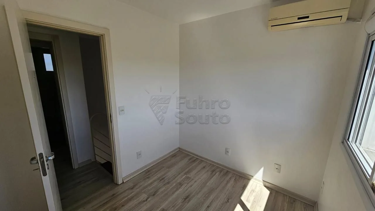 Comprar Casa / Condom&iacute;nio em Pelotas R$ 435.000,00 - Foto 7