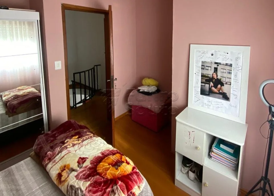 Comprar Apartamento / Padr&atilde;o em Pelotas R$ 280.000,00 - Foto 7