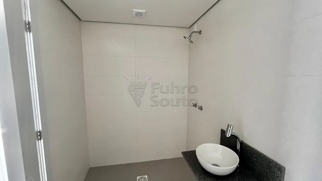 Comprar Apartamento / Padr&atilde;o em Pelotas R$ 480.000,00 - Foto 6