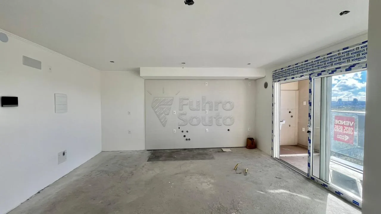 Comprar Apartamento / Padr&atilde;o em Pelotas R$ 480.000,00 - Foto 1