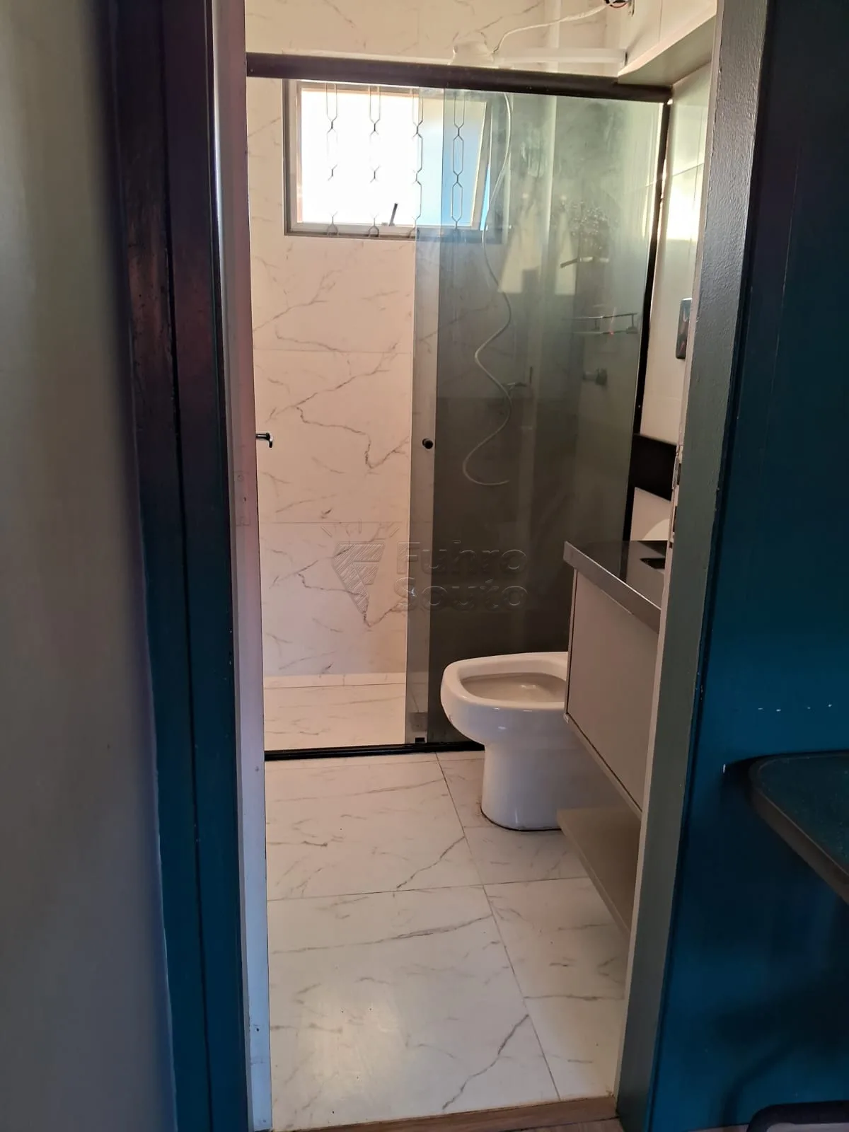 Comprar Apartamento / Padr&atilde;o em Pelotas R$ 155.000,00 - Foto 4